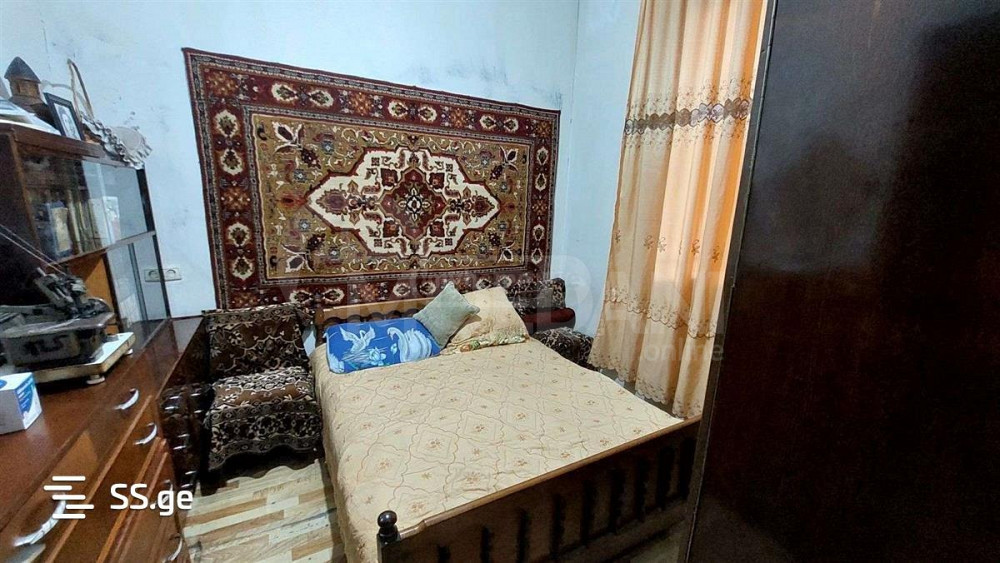 Продам 4-комн. квартиру 70м² 1/4 эт. Тбилиси - изображение 3