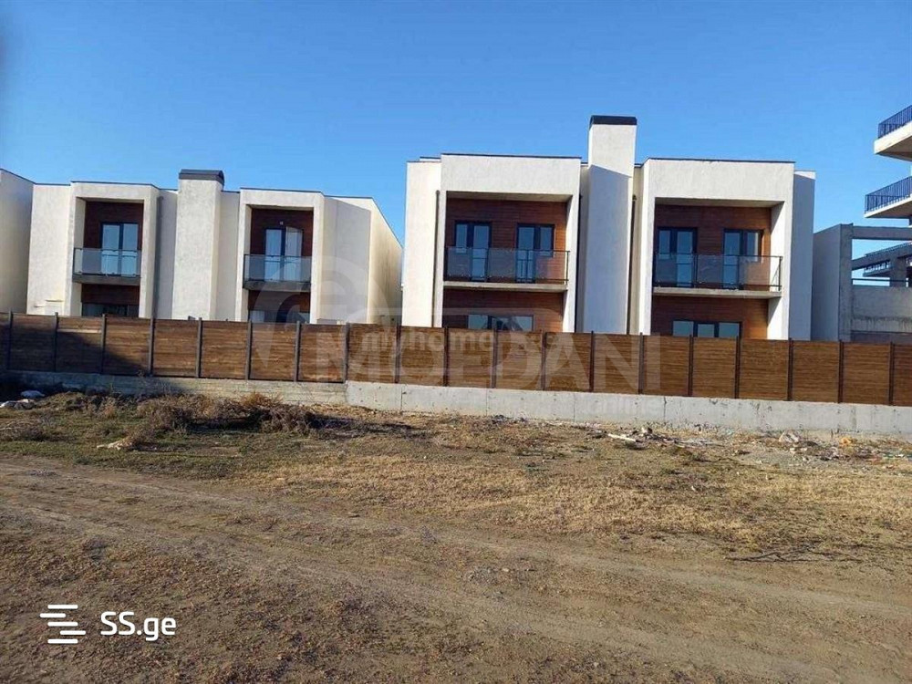 Apartments For Sale four-room 255м² 3/3 floor Tbilisi - photo 1