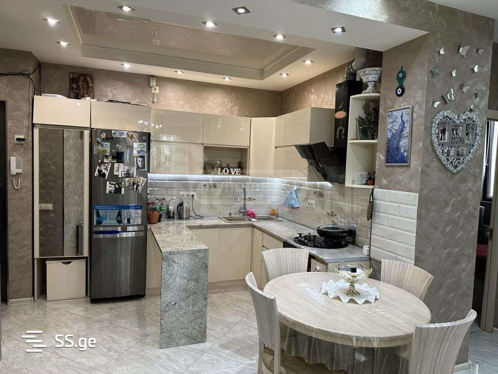 იყიდება 3 ოთახიანი ბინას 66მ² 2/15 სართ თბილისი - photo 7