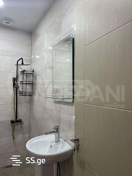 Продам 2-комн. квартиру 37м² 6/8 эт. Тбилиси - изображение 1