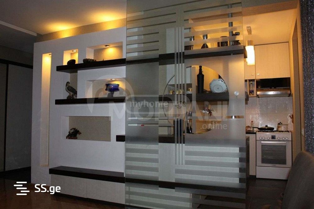 იყიდება 3 ოთახიანი ბინას 92.23მ² 4/8 სართ თბილისი - photo 1