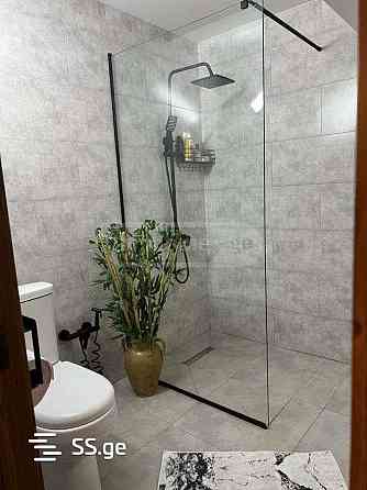 ქირავდება 2 ოთახიანი ბინა 45მ² 1/4 სართ თბილისი