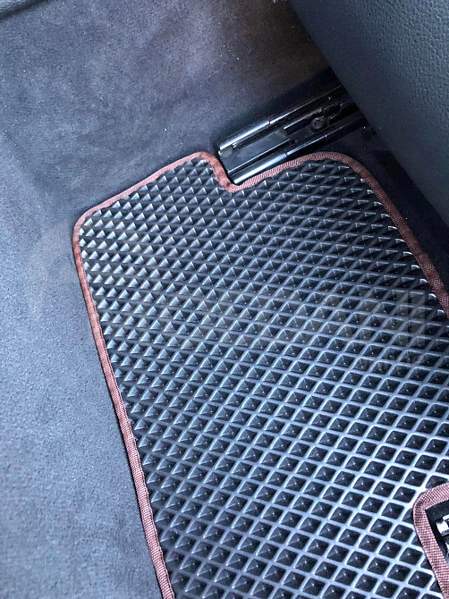 Car parts Eva offers the highest quality car parts - BMW 6 SERIES 2011 Tbilisi - photo 5