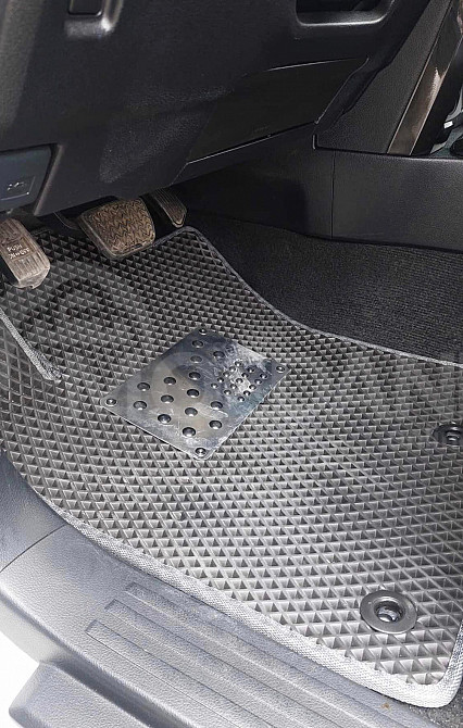 ავტო ნოხები ევა გთავაზობთ უმაღლესი ხარისხის ავტო ნოხებს-TOYOTA 4RUNNER 2017 თბილისი - photo 5