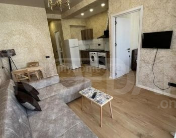 იყიდება 1 ოთახიანი ბინას 43მ² 10/11 სართ თბილისი - photo 1