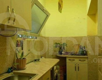 Продам 1-комн. квартиру 60м² 1/3 эт. Тбилиси - изображение 4