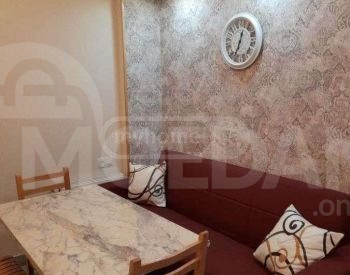 Продам 5-комн. квартиру 47м² 1/5 эт. Тбилиси - изображение 3