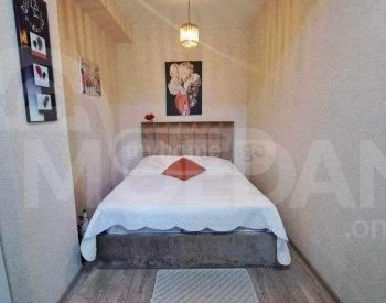 Продам 4-комн. квартиру 76.6м² 2/8 эт. Тбилиси - изображение 3