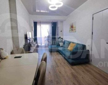 Продам 4-комн. квартиру 76.6м² 2/8 эт. Тбилиси - изображение 1