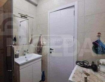 Продам 4-комн. квартиру 76.6м² 2/8 эт. Тбилиси - изображение 7