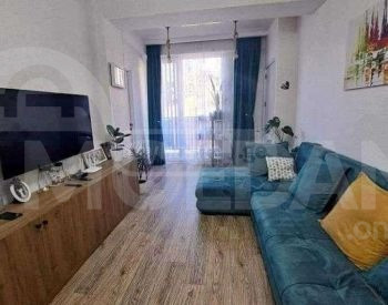 Продам 4-комн. квартиру 76.6м² 2/8 эт. Тбилиси - изображение 2