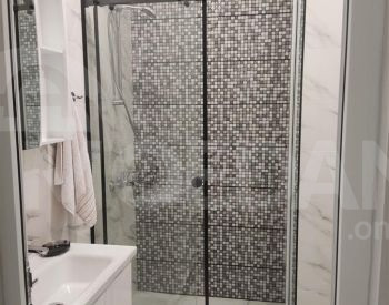 ქირავდება 2 ოთახიანი ბინა 46მ² 10/16 სართ თბილისი - photo 9