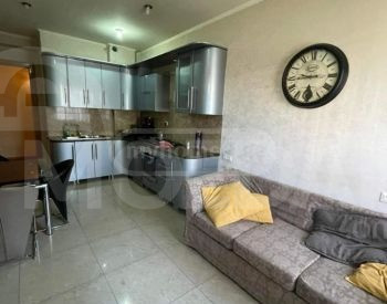 იყიდება 4 ოთახიანი ბინას 135მ² 5/10 სართ თბილისი - photo 2