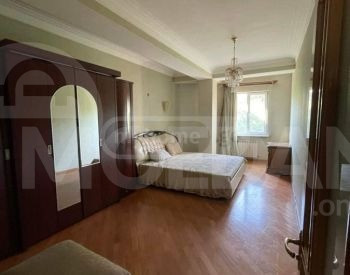 იყიდება 4 ოთახიანი ბინას 135მ² 5/10 სართ თბილისი - photo 6