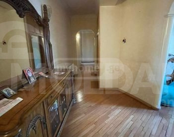 იყიდება 4 ოთახიანი ბინას 135მ² 5/10 სართ თბილისი - photo 8