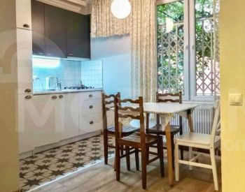 ქირავდება 3 ოთახიანი ბინა 60მ² 1/2 სართ თბილისი - photo 1