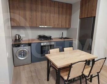 ქირავდება 2 ოთახიანი ბინა 55მ² 4/7 სართ თბილისი - photo 2