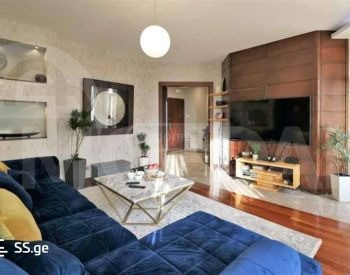 ქირავდება 6 ოთახიანი ბინა 190მ² 2/6 სართ თბილისი - photo 2