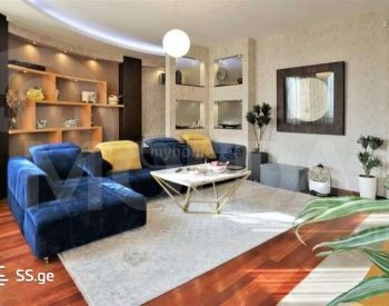 ქირავდება 6 ოთახიანი ბინა 190მ² 2/6 სართ თბილისი - photo 1