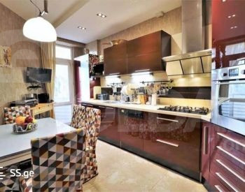 ქირავდება 6 ოთახიანი ბინა 190მ² 2/6 სართ თბილისი - photo 3