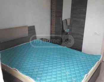 Сдам 2-комн. квартиру 42м² 4/8 эт. Тбилиси