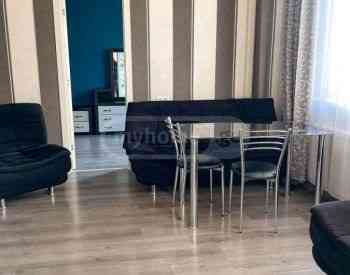 Сдам 3-комн. квартиру 63м² 3/8 эт. Тбилиси