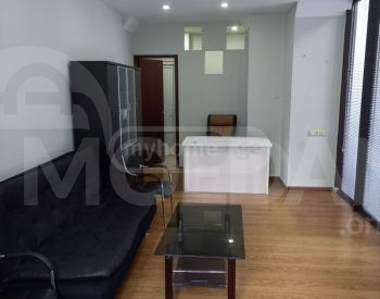 Сдается коммерческое офисное помещение в районе Ваки Тбилиси - изображение 2