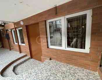 ქირავდება 2 ოთახიანი ბინა 48მ² 1/3 სართ თბილისი