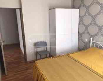 ქირავდება 2 ოთახიანი ბინა 50მ² 1/4 სართ თბილისი