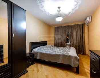 Сдам 3-комн. квартиру 80м² 6/9 эт. Тбилиси