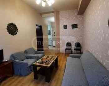 ქირავდება 2 ოთახიანი ბინა 60მ² 2/6 სართ თბილისი