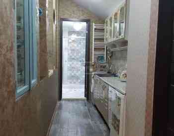 Сдам 2-комн. квартиру 70м² 3/3 эт. Тбилиси