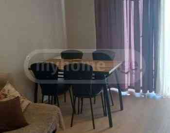 ქირავდება 2 ოთახიანი ბინა 36მ² 6/8 სართ თბილისი