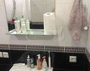 ქირავდება 2 ოთახიანი ბინა 65მ² 10/12 სართ თბილისი