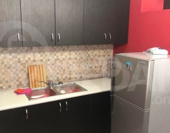 ქირავდება 2 ოთახიანი ბინა 65მ² 10/12 სართ თბილისი - photo 1