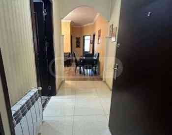 Сдам 3-комн. квартиру 80м² 5/10 эт. Тбилиси