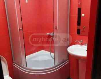 ქირავდება 2 ოთახიანი ბინა 60მ² 5/6 სართ თბილისი