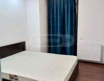 ქირავდება 2 ოთახიანი ბინა 40მ² 3/11 სართ თბილისი