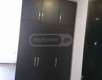 ქირავდება 2 ოთახიანი ბინა 40მ² 3/11 სართ თბილისი