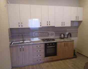 ქირავდება 2 ოთახიანი ბინა 60მ² 2/10 სართ თბილისი