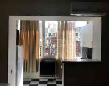 ქირავდება 2 ოთახიანი ბინა 40მ² 8/8 სართ თბილისი