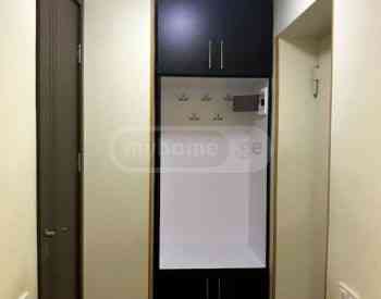 ქირავდება 2 ოთახიანი ბინა 40მ² 8/8 სართ თბილისი