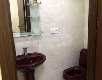 ქირავდება 2 ოთახიანი ბინა 40მ² 8/8 სართ თბილისი