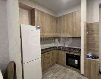 ქირავდება 2 ოთახიანი ბინა 48მ² 4/14 სართ თბილისი