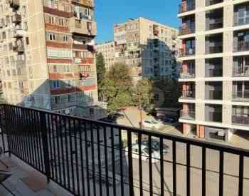 ქირავდება 2 ოთახიანი ბინა 60მ² 4/6 სართ თბილისი