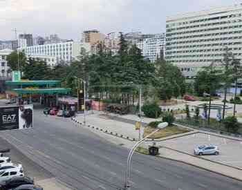 ქირავდება 2 ოთახიანი ბინა 42მ² 5/8 სართ თბილისი