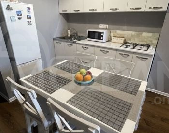 ქირავდება 3 ოთახიანი ბინა 65მ² 12/14 სართ თბილისი - photo 10