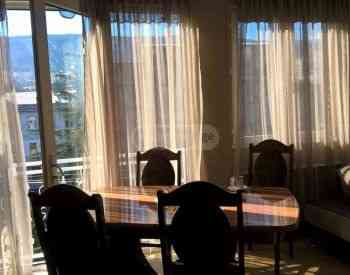 ქირავდება 2 ოთახიანი ბინა 70მ² 8/8 სართ თბილისი