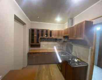 Сдам 3-комн. квартиру 72м² 5/5 эт. Тбилиси