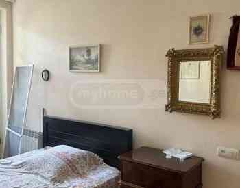 ქირავდება 2 ოთახიანი ბინა 40მ² 5/9 სართ თბილისი